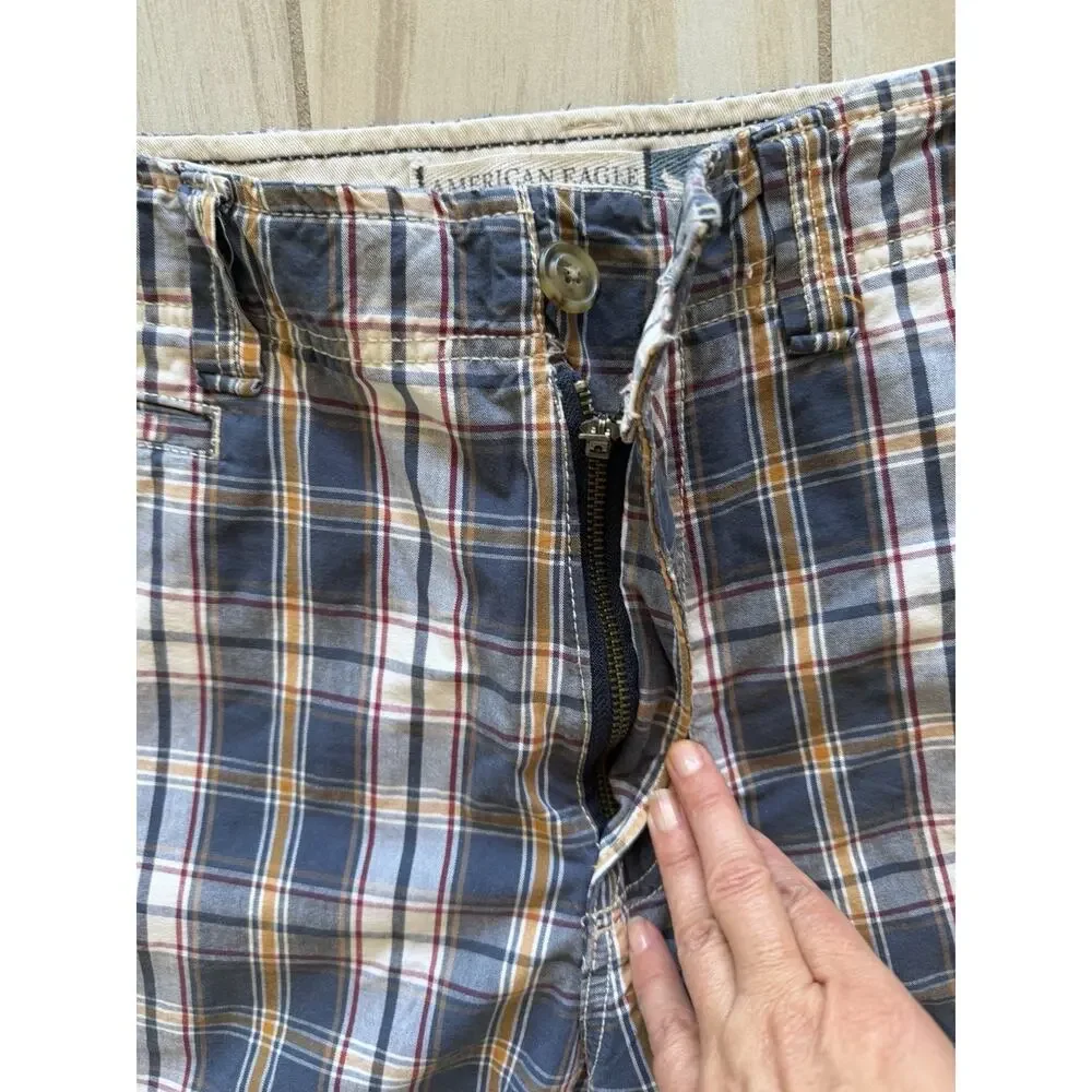 American Eagle Outfitters Mens Plaid Shorts Size 32 Flat Front Plaid 100% Cotton